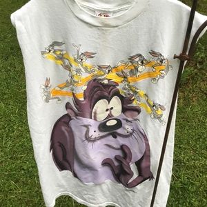 Looney Tunes Bugs Bunny T-shirt Sleeves Cut off L